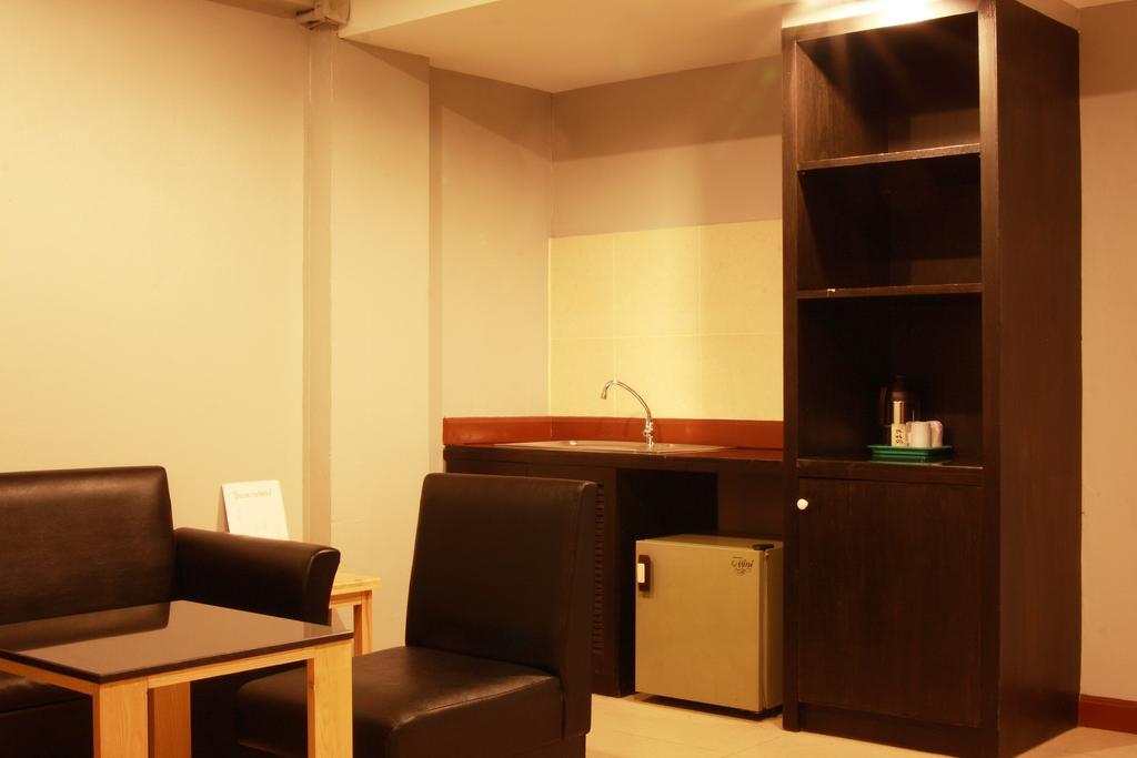 普拉迪帕特酒店 曼谷 外观 照片